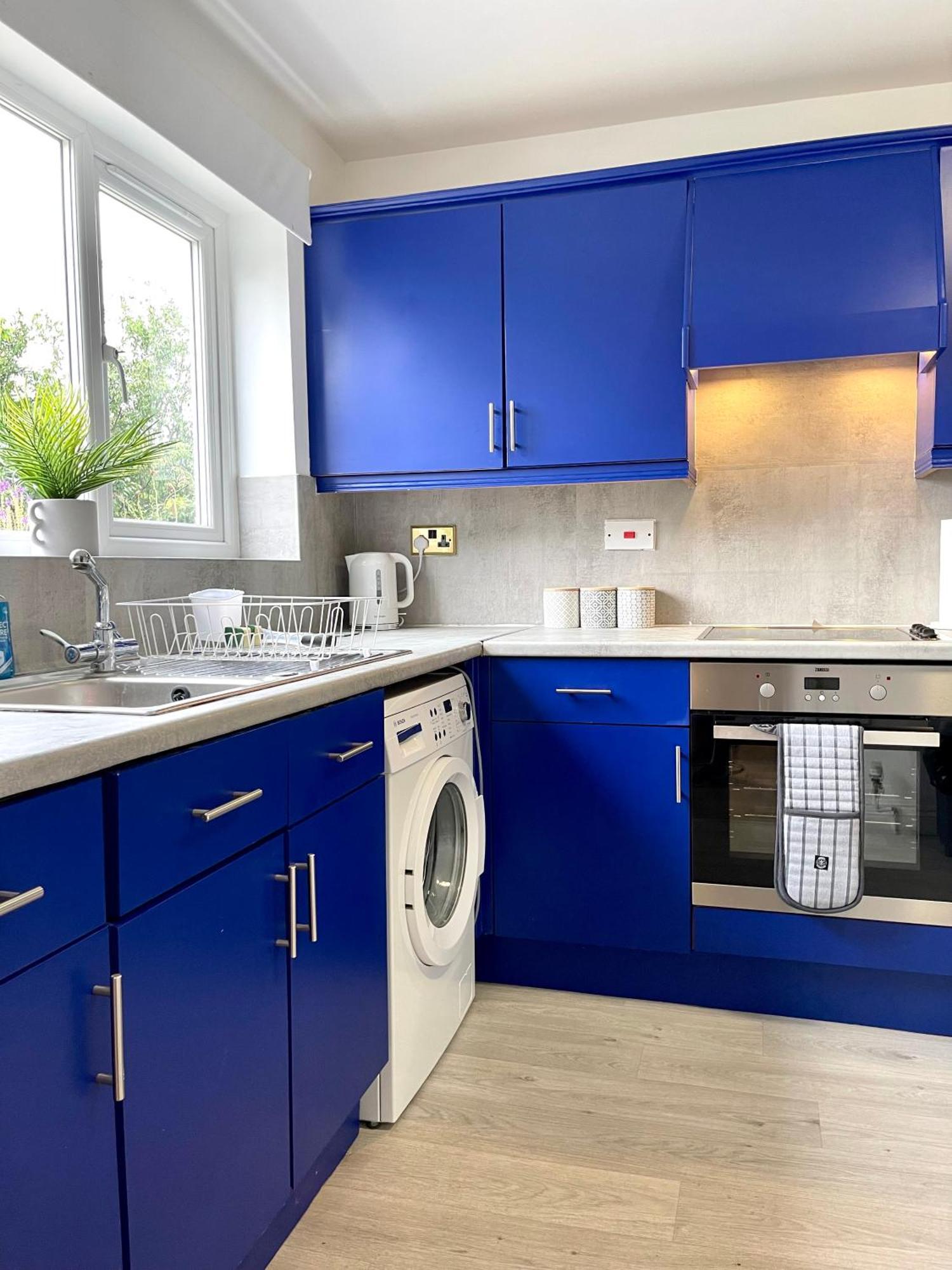 Large 5 Bed Detached House Near Stansted Airport With Parking For 2 Vehicles! Stansted Stays ستانستيد ماونتفيتشت المظهر الخارجي الصورة