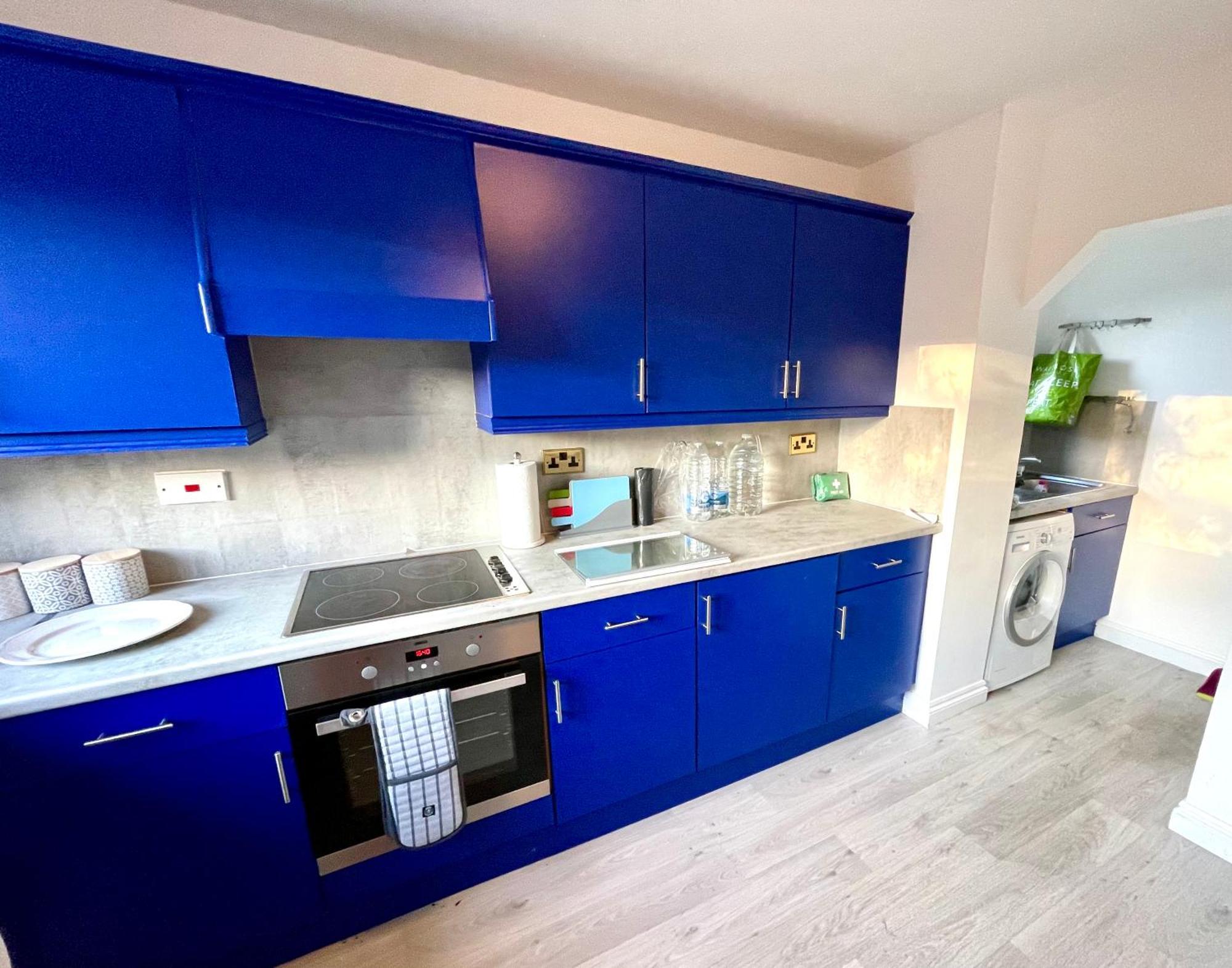 Large 5 Bed Detached House Near Stansted Airport With Parking For 2 Vehicles! Stansted Stays ستانستيد ماونتفيتشت المظهر الخارجي الصورة